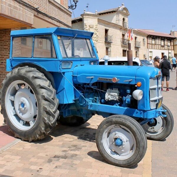 Tractor